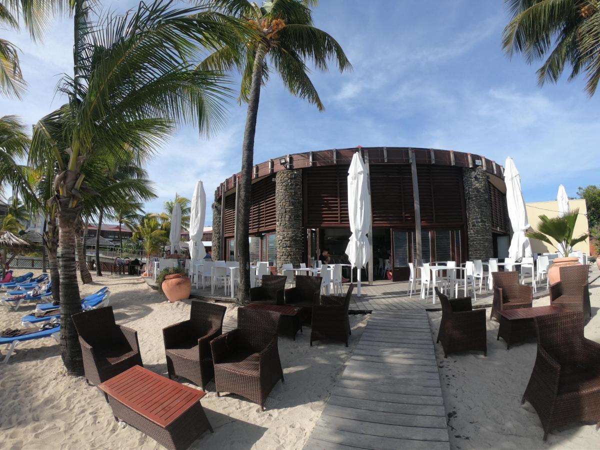 Bikini & Martini Residence Manganao Plage & Piscine Privee 생프랑수아 외부 사진