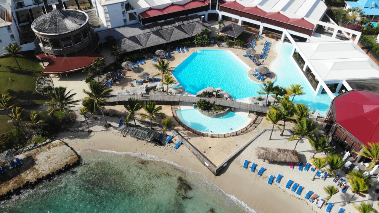Bikini & Martini Residence Manganao Plage & Piscine Privee 생프랑수아 외부 사진
